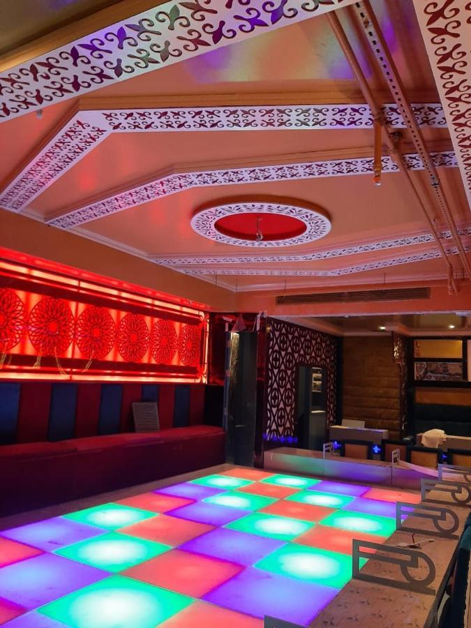 Camphor Hotel Рас ал Хайм Екстериор снимка