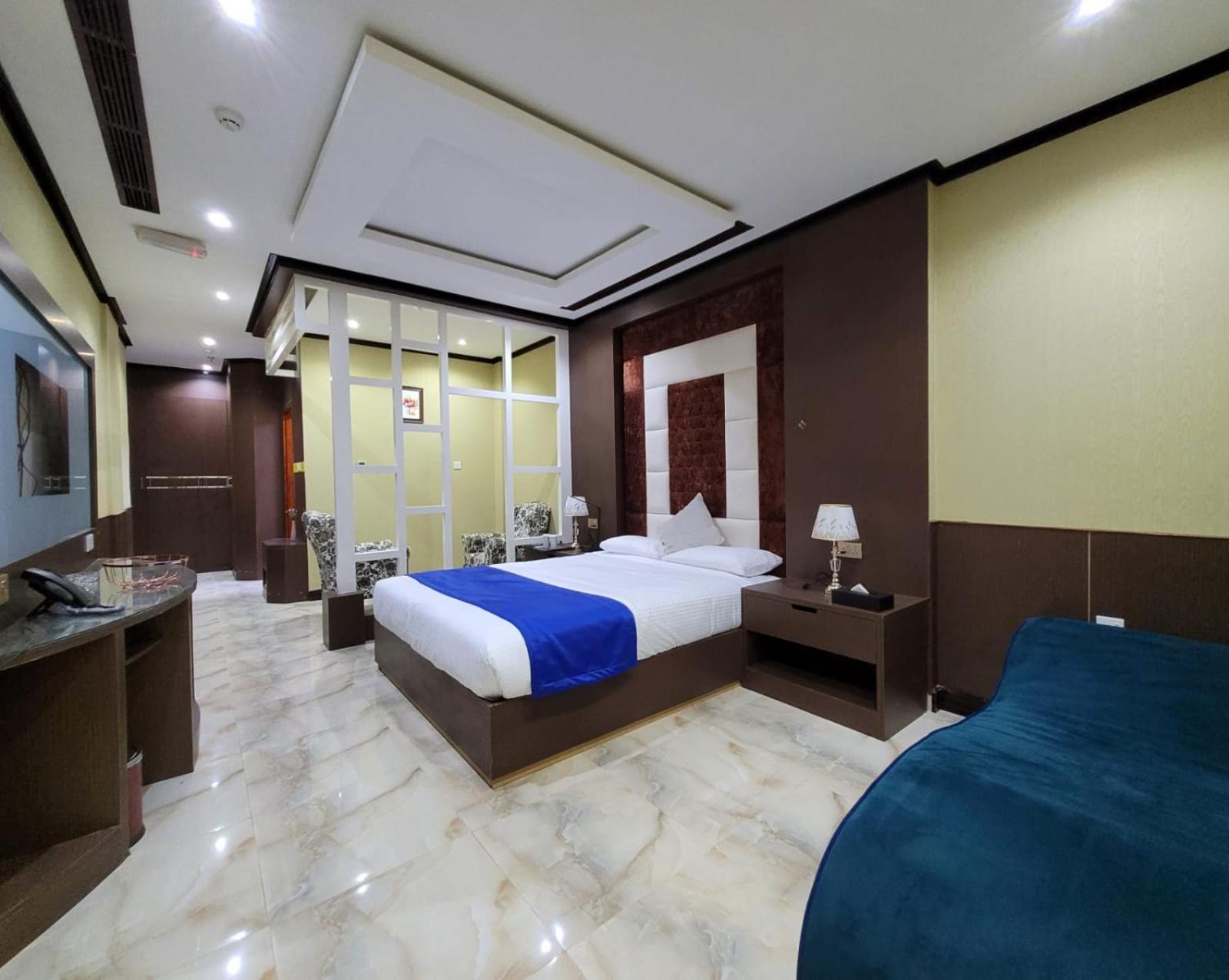 Camphor Hotel Рас ал Хайм Стая снимка
